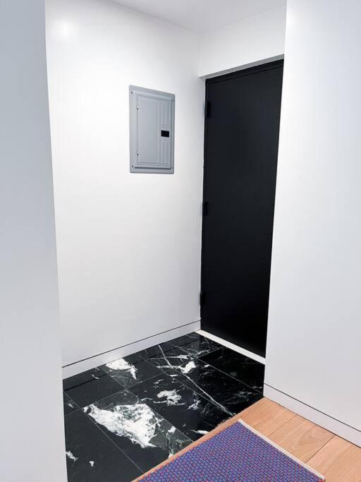 New Cozy Modern Minimalist Stay In Brooklyn At Rem-Casa Нью-Йорк Экстерьер фото